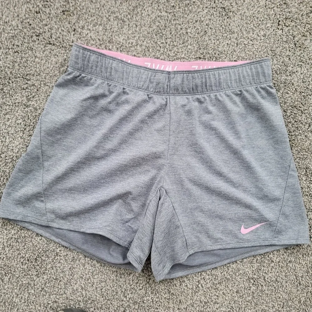 Ladies Grey Nike Shorts 5